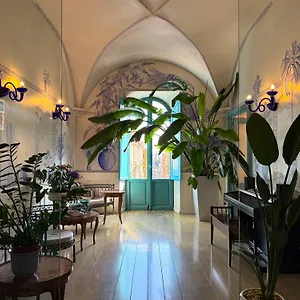 Lilium Boutique 3*, Roma Italia