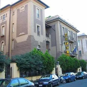 Daniela 3*, Roma Italia